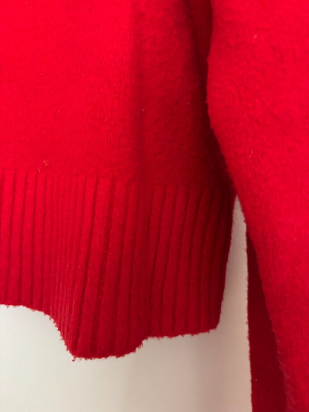 Universal Threads Cropped Sweater - Picture 3 of 6